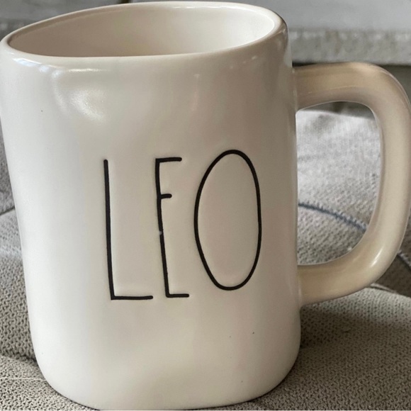Rae Dunn Moon sign/Horoscope  Leo Mug - Picture 1 of 8